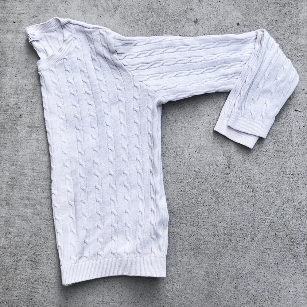 H&M Girls cable knit pullover off white sweater